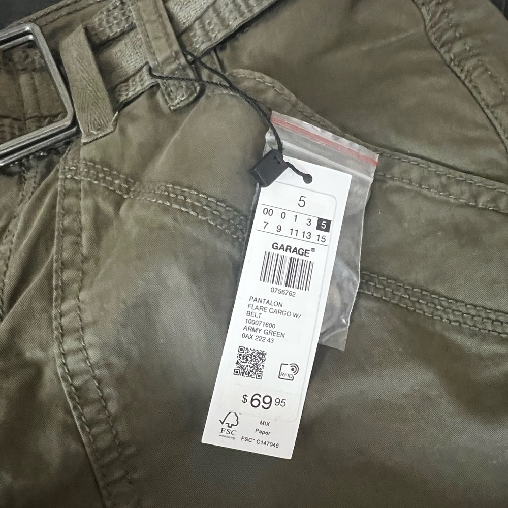 Green cargo pants
